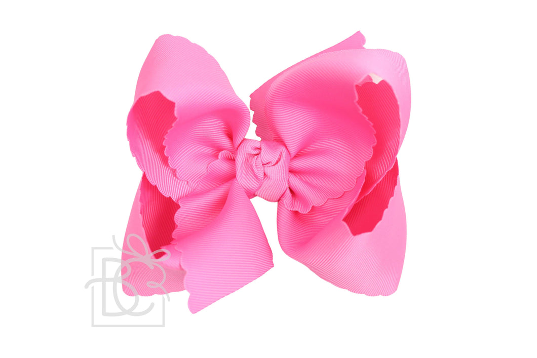 SCALLOPED EDGE BOW: Hot Pink / 5.5