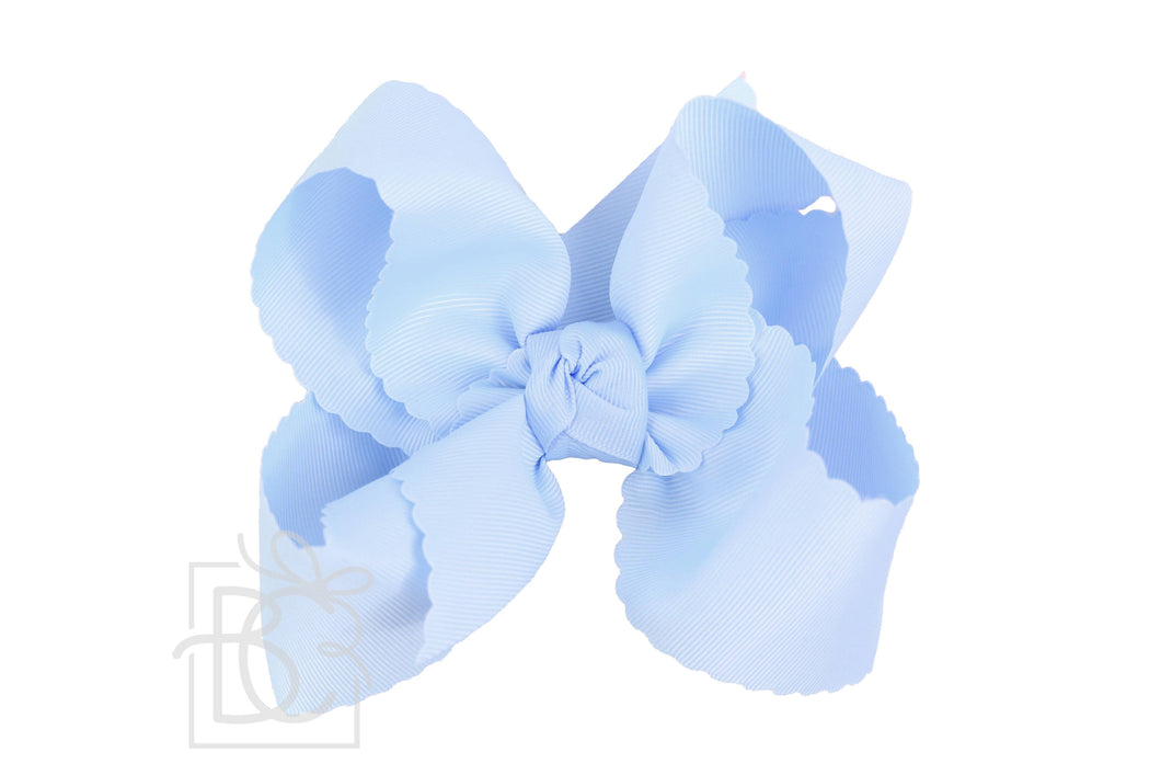 SCALLOPED EDGE BOW: Millennium Blue / 5.5