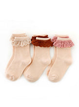 Load image into Gallery viewer, Little Stocking Co. Vanilla Lace Midi 3 pack
